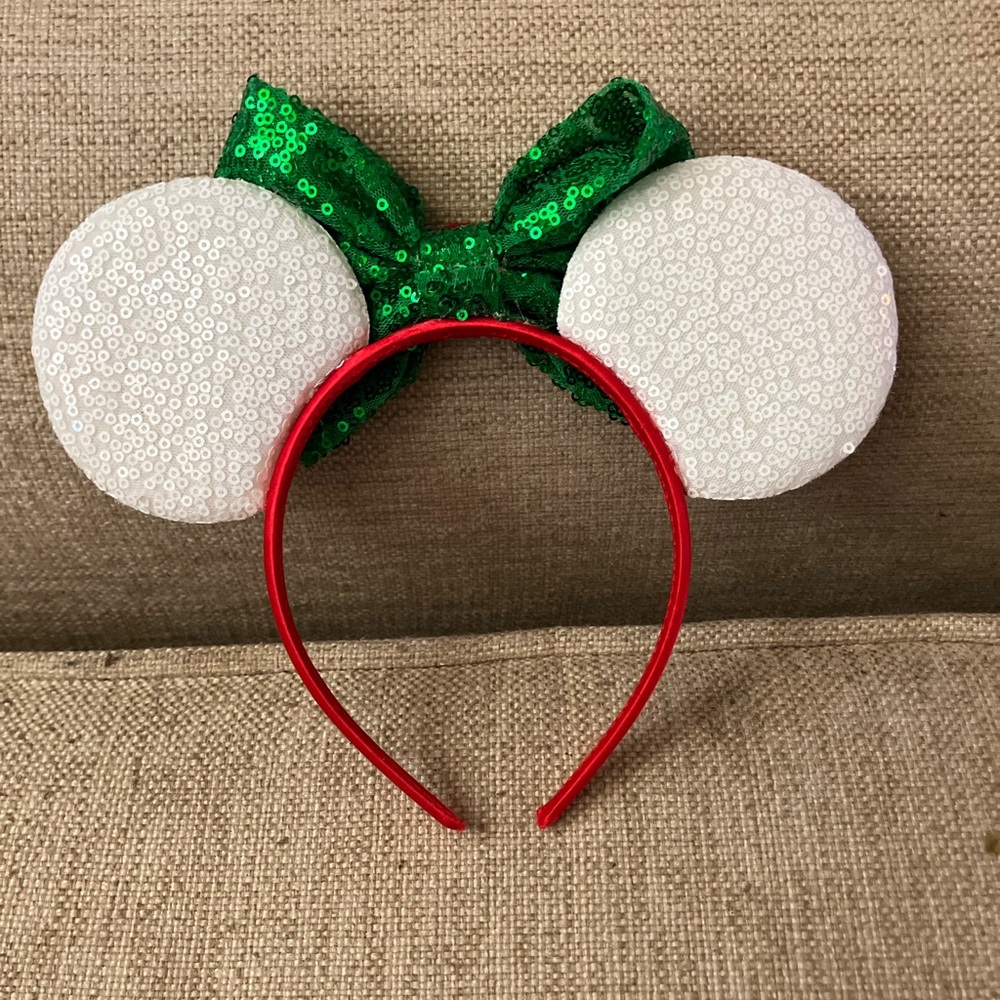 Disney candy cane Mickey ears with bow - Picture 3 of 3